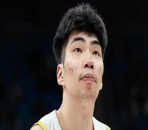 余嘉豪签西甲后采访!保持针对训练提升综合能力,保持绝对上进心