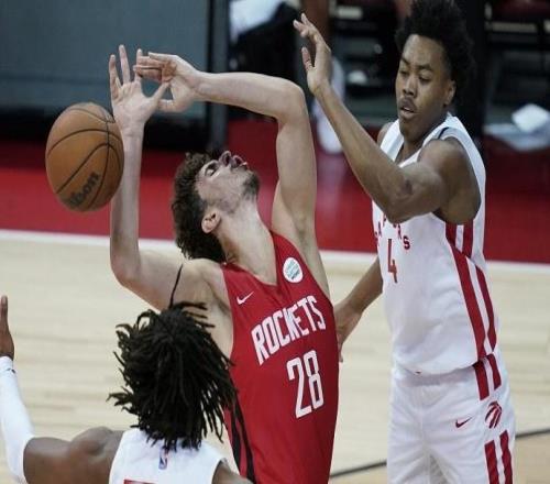 申京：在土耳其打球输了就像有人死了一样刚进NBA时很难适应
