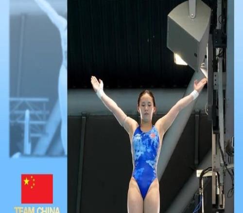 女子10米跳台：陈芋汐夺金，15岁小将谢佩铃摘铜