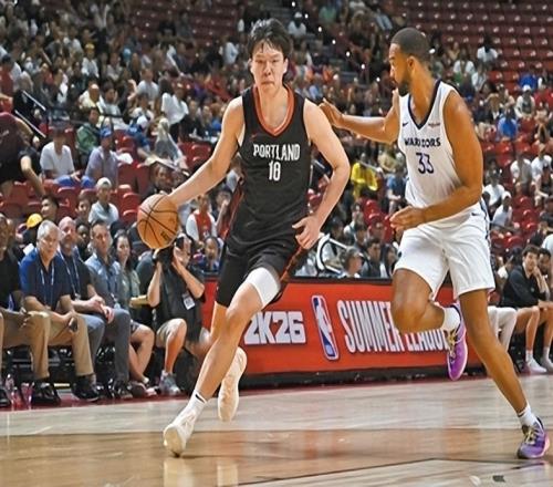 加盟篮网!曝曾凡博登陆NBA,弥补杨瀚森遗憾,中国德比要来了