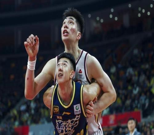 中国男篮国手余嘉豪:从CBA到西甲,为梦想再出发