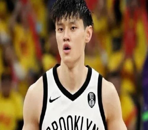 突然宣布签约！曾凡博得到篮网合同，继续冲击NBA