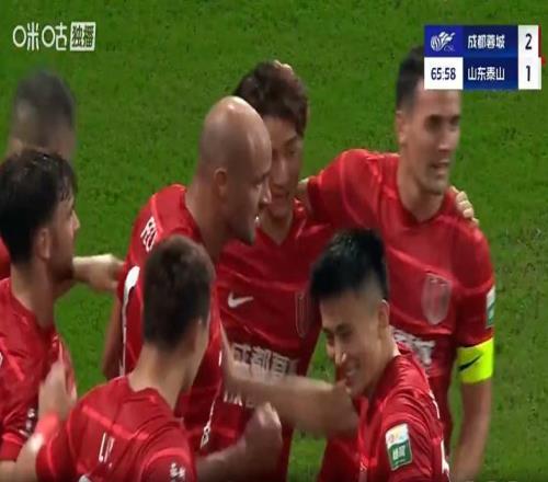 4442！中超疯狂一夜！蓉城三杀泰山申花险平云南海港胜梅州