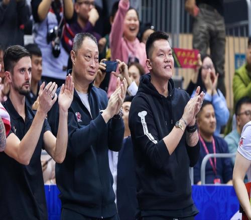 超级外援真要来了曝广东宏远大手笔,在NBA都可以打首发