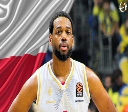 19年随猛龙夺冠!波兰男篮归化前NBA球员乔丹劳埃德