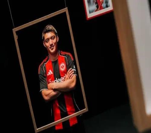堂安律谈转投法兰克福:为了世界杯,不能一直待在弗莱堡舒适区