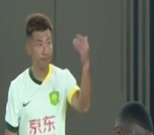 里程碑,北京国安球员何宇鹏职业生涯俱乐部赛事已出战100场