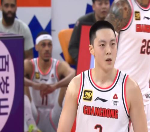 稳了,广东队!男篮第一锋线确认加盟,保送杜锋“躺”进总决赛!