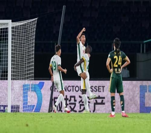 国安43战胜浙江队,赢得球队历史上各项赛事第500胜