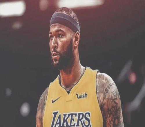 挖槽!考辛斯大战广东男篮!这可是前NBA第一中锋