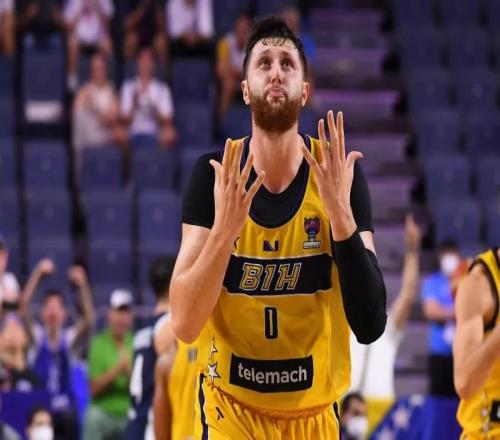 30岁就废了主教练公开炮轰：身材走样+跑不动！NBA生涯告急