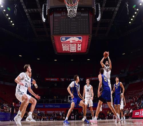 尘封档案:NBA巨星加盟背后的传奇秘辛