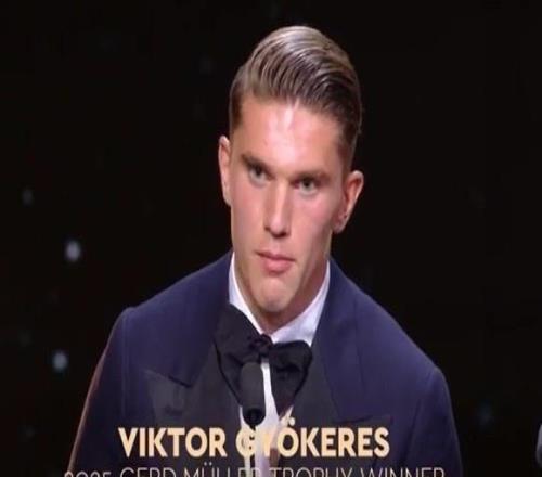 获盖德穆勒奖!约克雷斯:感谢上赛季葡体每个人,让我有机会获奖