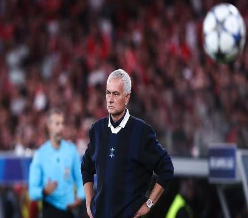 魔鬼三连客！穆帅10月将带本菲卡客场连战切尔西、波尔图、纽卡