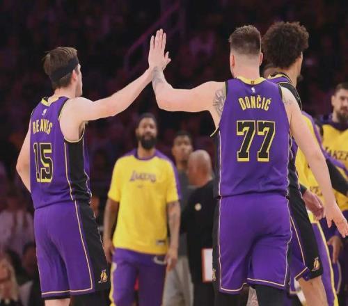 里夫斯飘了!拒绝湖人8920万!扬言轻松打进全明星