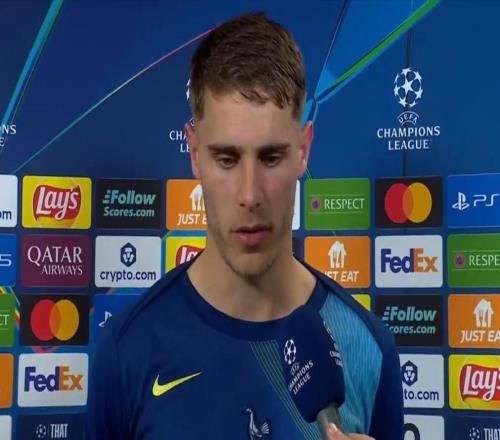 范德芬：进球被吹前我问裁判在看啥，然后就在屏幕上看到了我