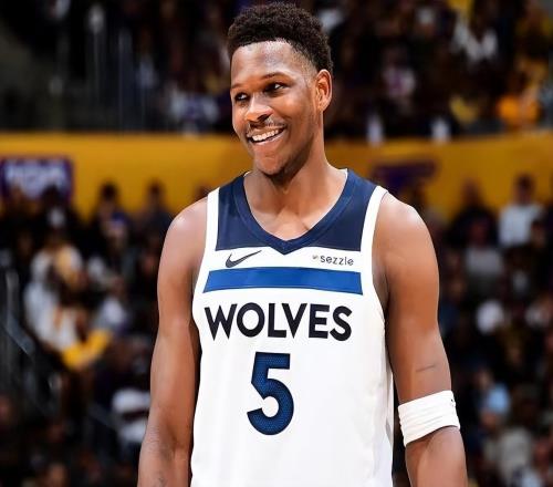 53分+49分+44分！联盟第1！对不起，哈登，他才是NBA最强分卫