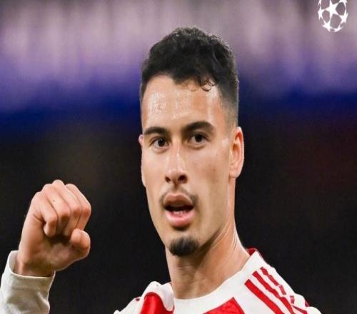 欧冠悲喜夜！阿森纳主场复仇，巴黎21绝杀巴萨，曼城尤文遭绝平