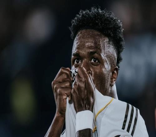 德转解读维尼修斯身价下跌：表现欠佳+在球队的地位下降