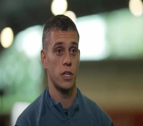 特罗萨德：连场首发是对我努力的回报，希望能为球队贡献更多