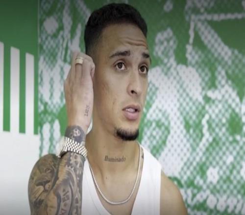 安东尼：曼联确实对我缺乏尊重，连一句早午安都没人和我说