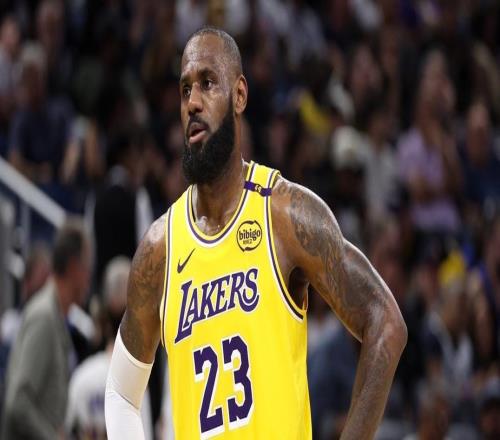 格林：如果詹姆斯还能有第24个赛季且这么猛，外界会好奇！