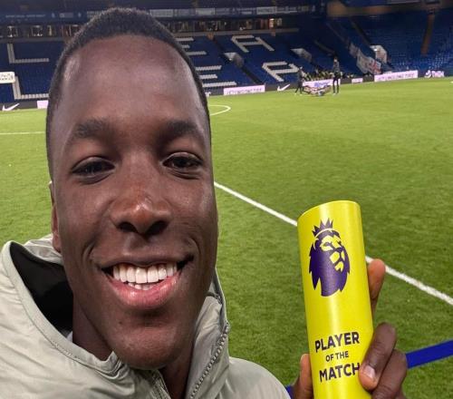 世界波破门,官方:凯塞多当选切尔西21利物浦全场最佳球员