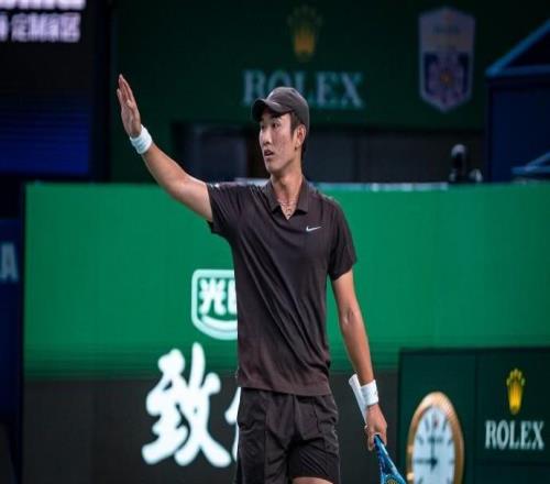 商竣程20击败卡恰诺夫挺进上海大师赛第三轮，成中国军团独苗