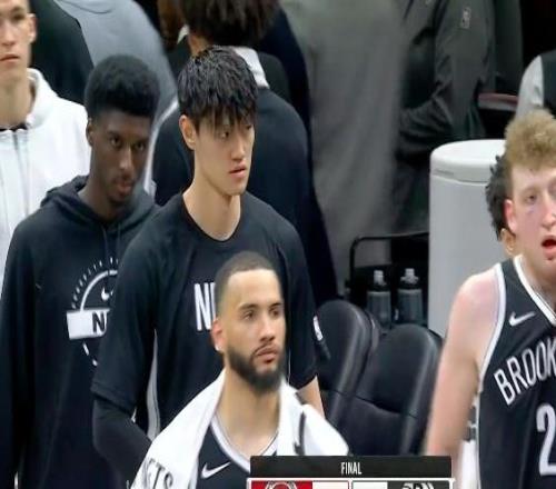 曾凡博今日未出场！媒体人：给机会上去就干，不给那就努力