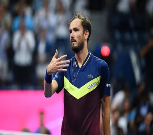 梅德韦杰夫：不是为了钱打球，生涯所有罚款加起来会让我哭