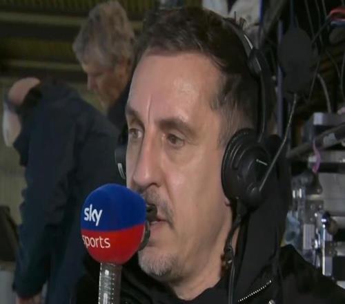 内维尔:凯塞多是目前英超最好的中场,今天他的表现冠绝全场