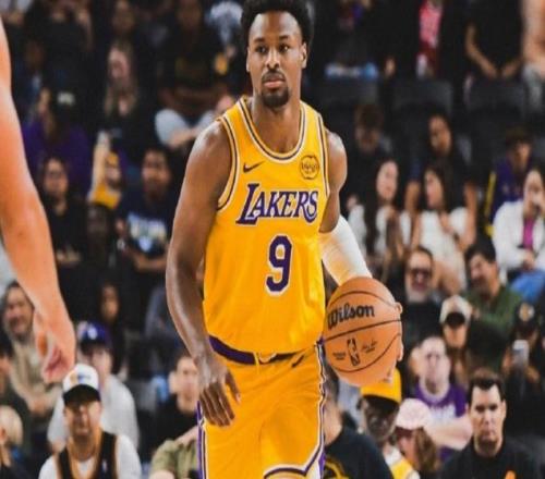 完成单臂补扣!布朗尼两场季前赛表现低迷,还能打NBA吗