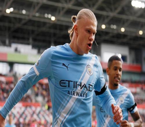 哈兰德梦幻进球,曼城7场不败,联赛狂揽13分,只落后阿森纳3分