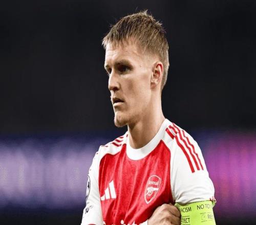 阿森纳官方:厄德高左膝内侧副韧带受伤,退出挪威队大名单