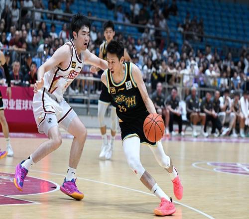 两战狂砍35分！CBA顶薪国手找回巅峰状态，新赛季能助广厦卫冕吗