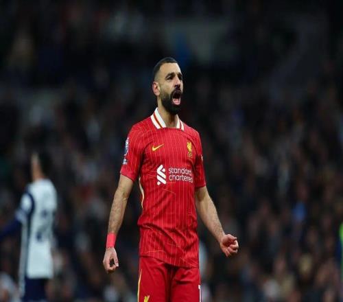 法老成众矢之的！利物浦遭三连败球迷拒让萨拉赫再首发