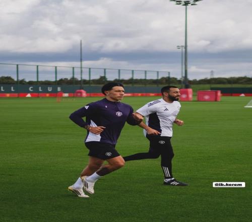 利马复出再次延期，最早11月才回归！曝其若再伤曼联或签一人替代