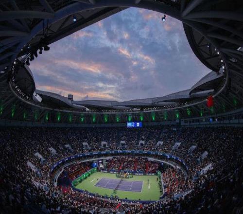 小紫薇再输法国人，梅总累惨不忘夸上海，小布张帅出局小蒋晋级