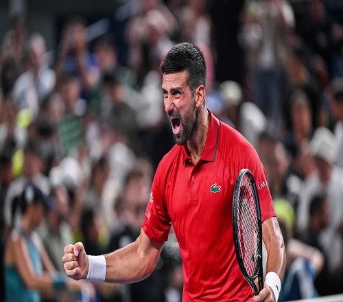 德约决胜盘62，鏖战三盘21淘汰穆纳尔晋级上海大师赛八强