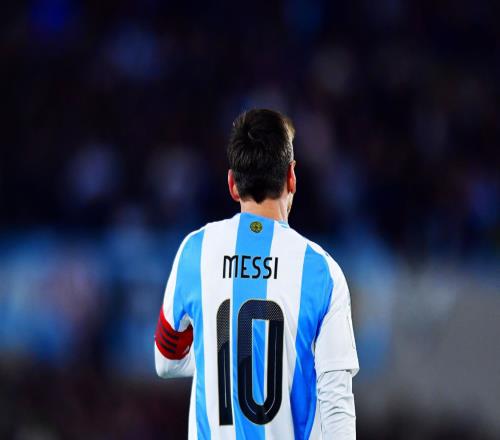 NBA篮网球员就知名度二选一：梅西碾压泰勒斯威夫特！