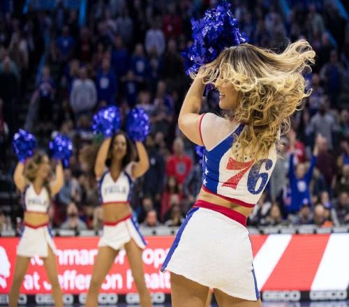 普通人如果去NBA打工，能做什么工作一年能赚多少钱