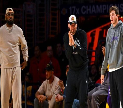 期待,湖人队东契奇和里夫斯大力支持勒布朗詹姆斯延长职业生涯