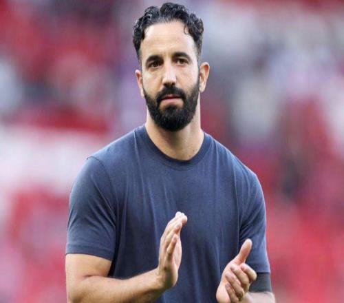 9场造8球!那不勒斯捡到宝!丹麦主帅感谢阿莫林,曼联笑纳4000万