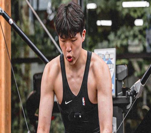 NBA现役体重最大的10名球员：杨瀚森122公斤排第九第一名138公斤