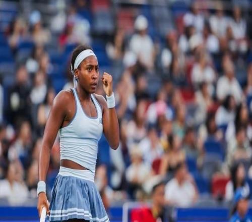 高芙20力克保利尼，不失一盘首次闯入武网决赛