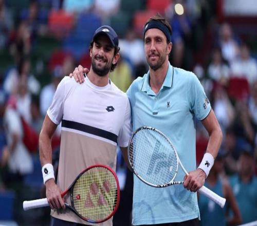 表弟赢了！瓦舍罗创造历史，拿下上海网球大师赛冠军