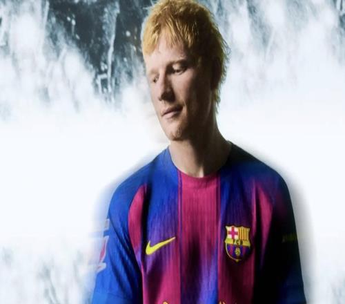 黄老板：我是一个超级足球迷，也是巴萨的长期支持者