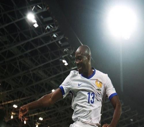 双喜临门，马特塔首次代表法国队首发就打进国家队处子球