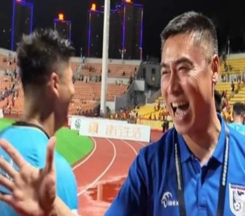 亚洲第一主场：大连英博本赛季场均58107人，排英超前6！