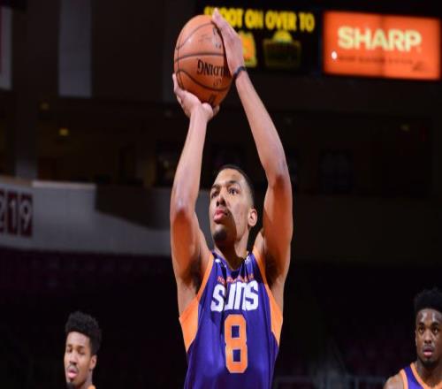 场均4.6分！广州唯一敲定小外援是水货球迷：赶紧退货换奥迪